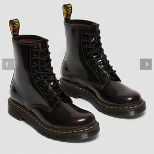 1460 Women’s Doc Marten Boot